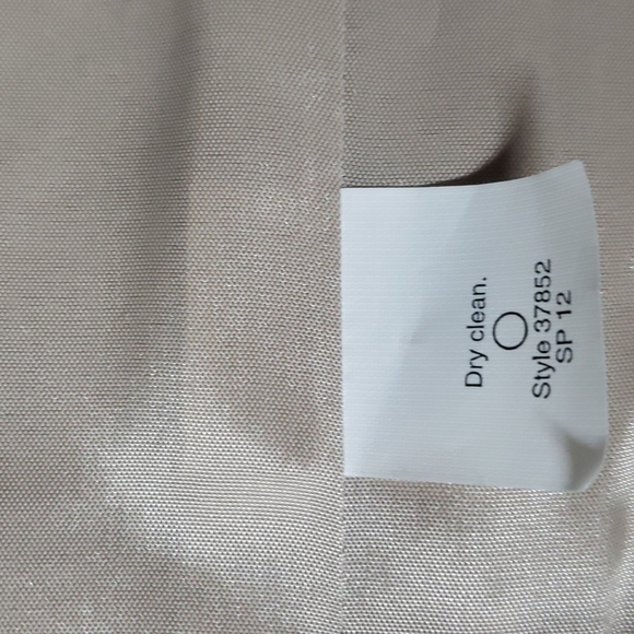 J.CREW Women Blazer, Size 2, Color Pink. - Picture 7 of 8